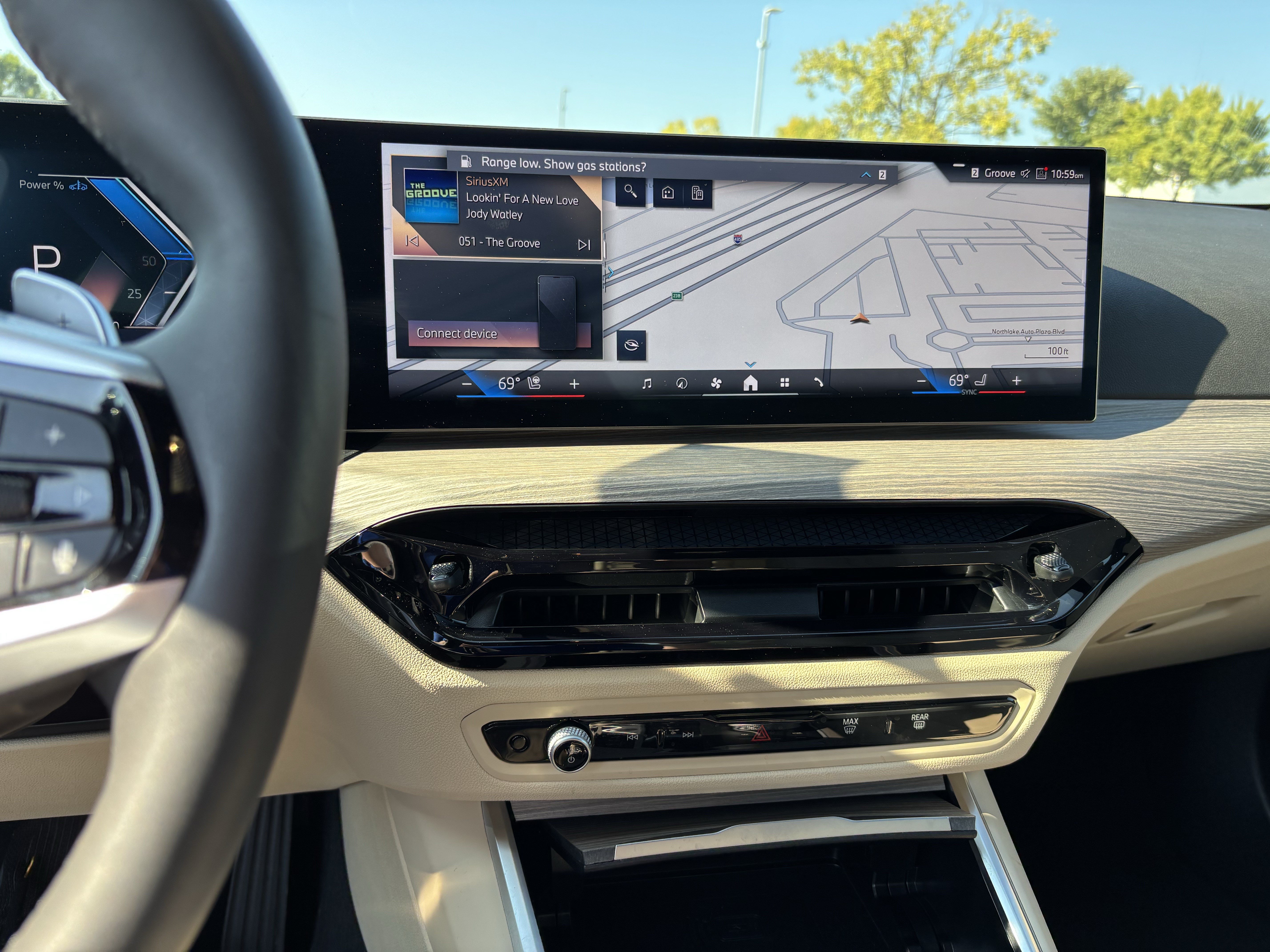 Certified 2025 BMW 330i Sedan RWD image 18