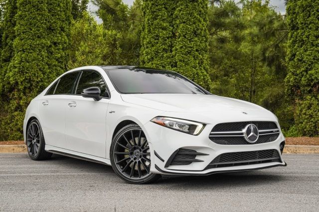 Used 2021 Mercedes-Benz A 35 AMG 4MATIC image 5