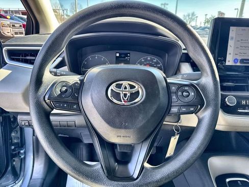 Used 2024 Toyota Corolla LE image 23