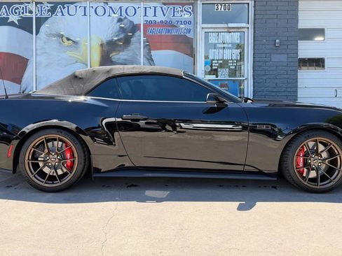 Used 2024 Ford Mustang GT Premium w/ GT Performance Package RWD image 2