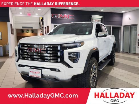 New 2026 GMC Canyon Denali image 1