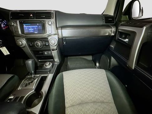 Used 2018 Toyota 4Runner SR5 image 32