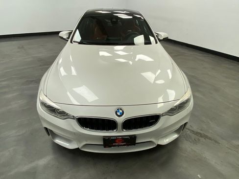Used 2015 BMW M4 Coupe w/ Executive Package RWD image 9