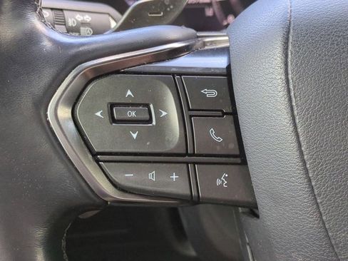 Used 2022 Lexus LX 600 4WD w/ Luxury Package image 25