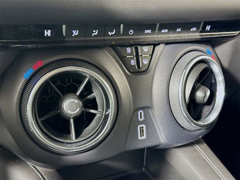 Used 2022 Chevrolet Blazer LT image 14