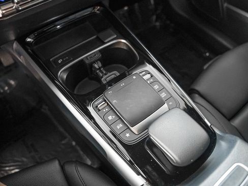 Certified 2023 Mercedes-Benz GLB 250 w/ Premium Package image 19