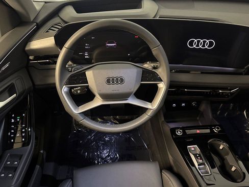New 2025 Audi Q6 e-tron Premium Plus image 13