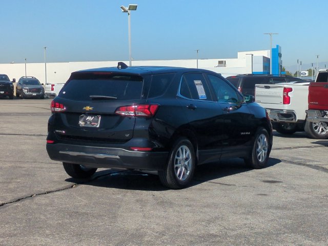 Used 2023 Chevrolet Equinox LT FWD image 8
