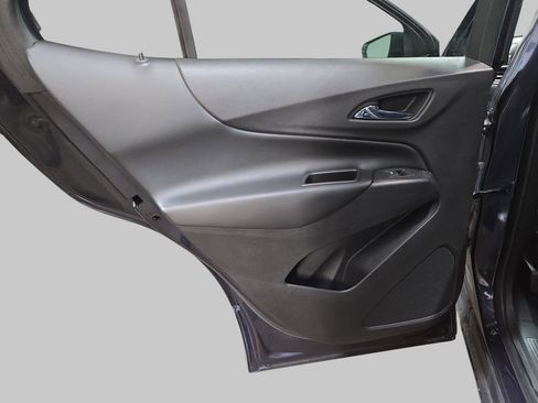 Used 2019 Chevrolet Equinox LT image 17