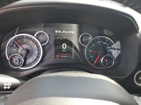 Used 2019 RAM 1500 Big Horn AWD/4WD image 15