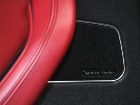 Used 2022 Maserati Levante Modena image 13