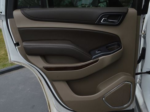 Used 2019 Chevrolet Tahoe LT image 27