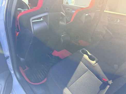 Used 2025 Honda Civic Type R image 4