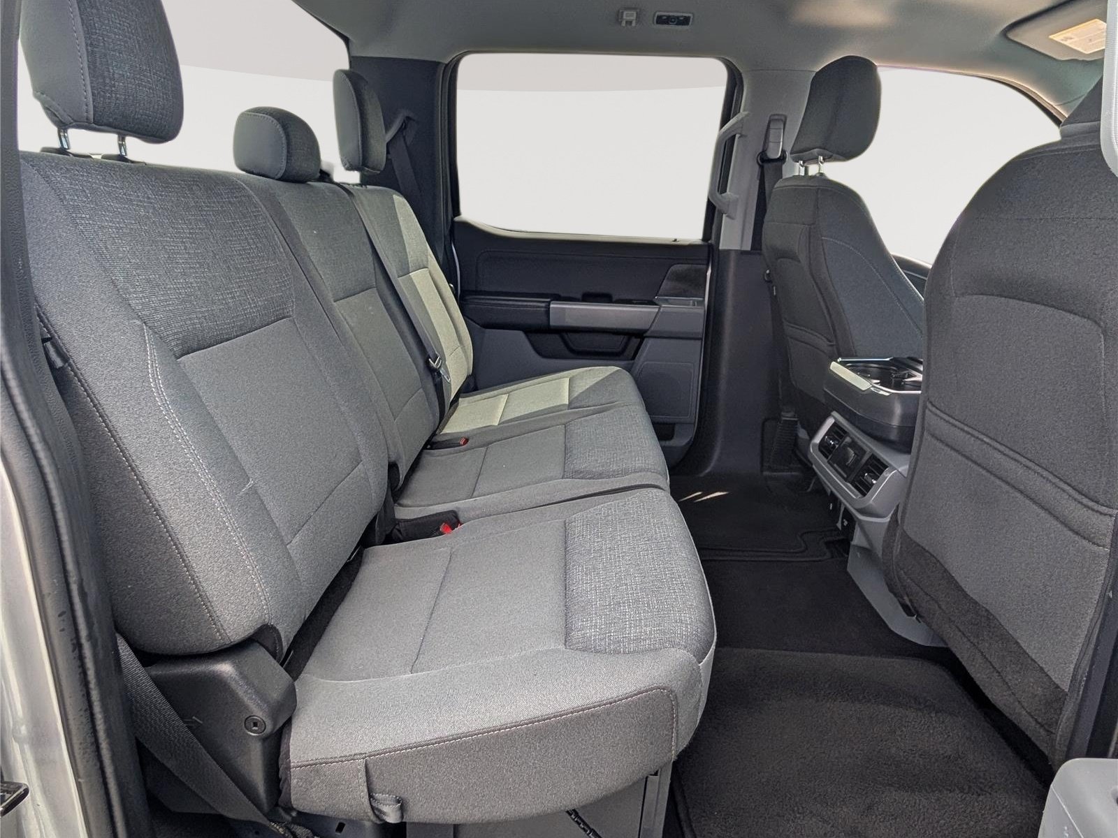 Used 2024 Ford F150 XLT AWD/4WD image 13