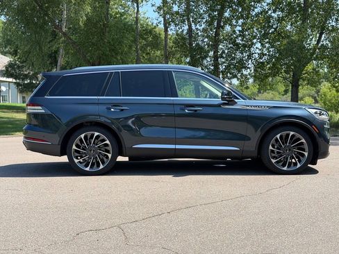 Used 2024 Lincoln Aviator Reserve w/ Equipment Group 201A AWD/4WD image 5