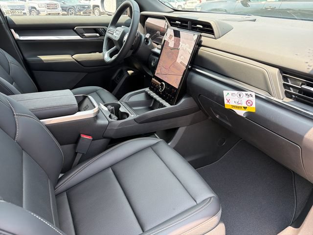 New 2027 GMC Terrain Elevation FWD image 21