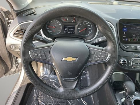 Used 2024 Chevrolet Malibu LT FWD image 29