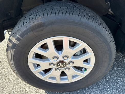 Used 2024 Toyota Tacoma SR5 image 11