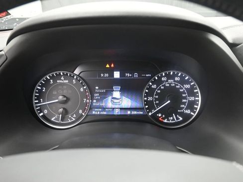 Used 2023 Nissan Armada Platinum w/ Captain's Chairs Package AWD/4WD image 10