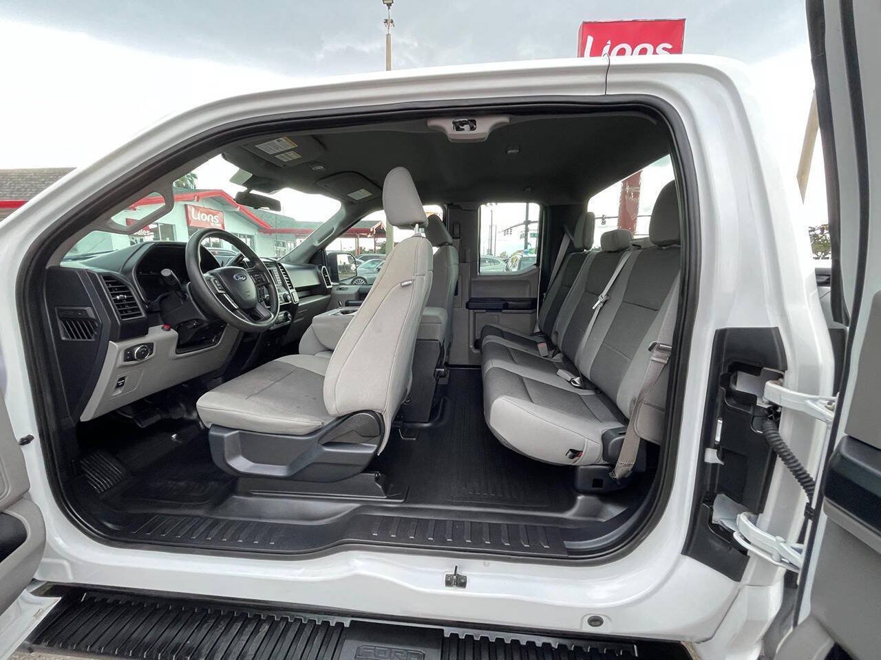 Used 2020 Ford F150 XL w/ XL Power Equipment Group AWD/4WD image 12