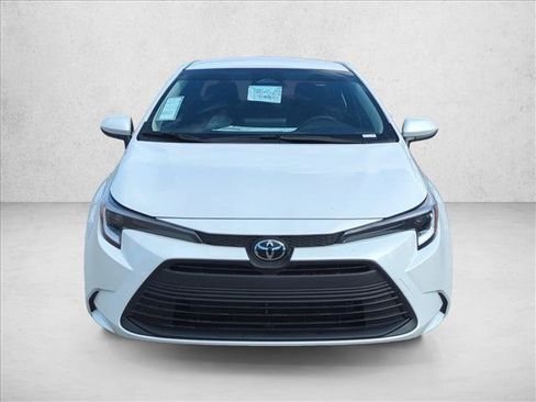 Certified 2026 Toyota Corolla LE FWD image 2