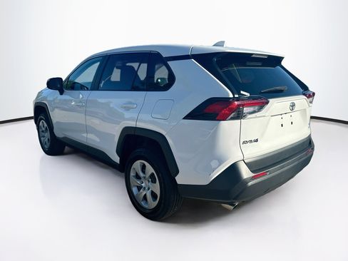 Used 2025 Toyota RAV4 LE AWD/4WD image 5