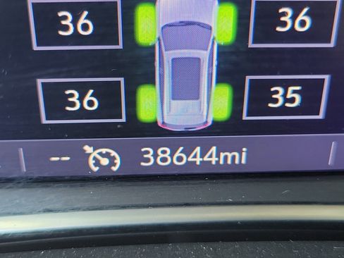 Used 2021 GMC Terrain SLT w/ Infotainment Package II image 30