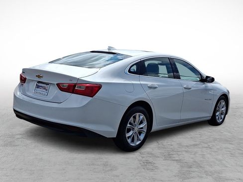 Used 2023 Chevrolet Malibu LT FWD image 5