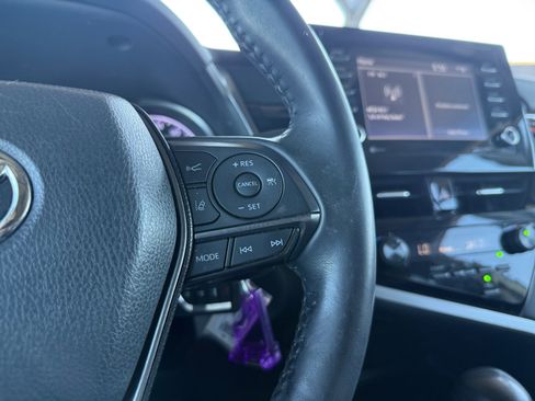 Used 2023 Toyota Camry SE image 16