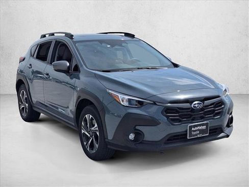 Used 2024 Subaru Crosstrek 2.0i Premium AWD/4WD image 3