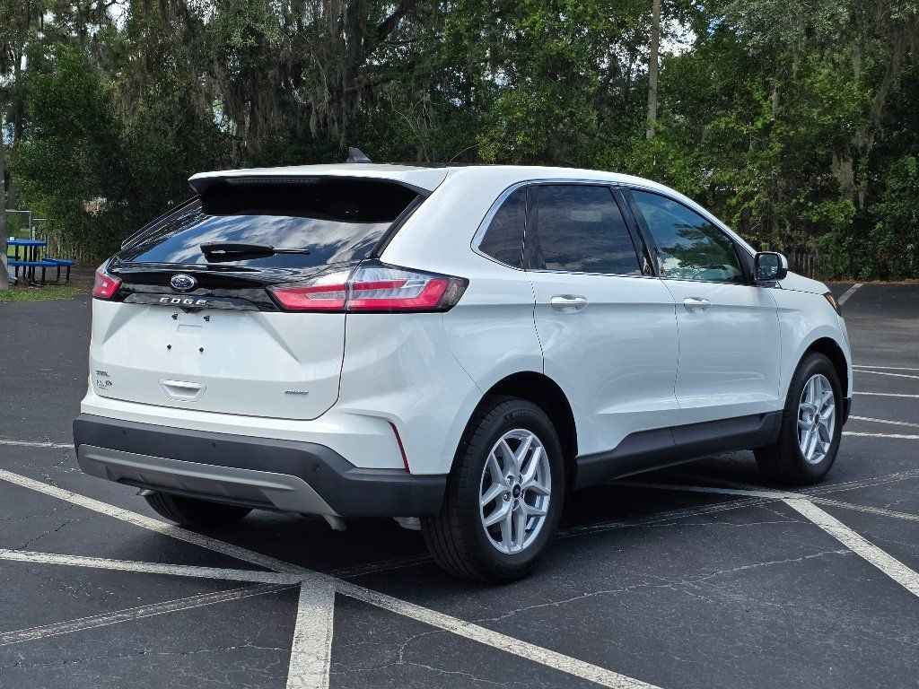 Certified 2024 Ford Edge SEL w/ Convenience Package AWD/4WD image 7