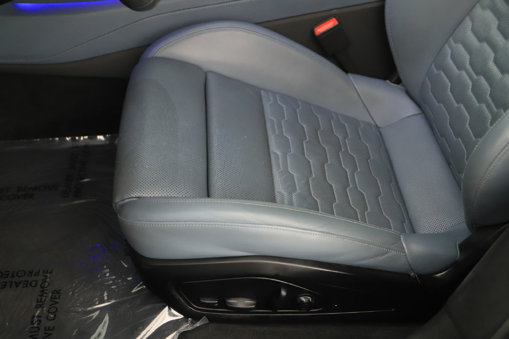 Used 2022 Audi e-tron GT Prestige AWD/4WD image 25