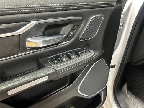 Used 2023 RAM 1500 Laramie AWD/4WD image 29