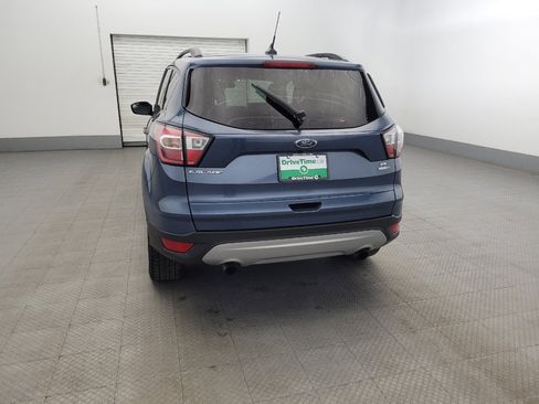 Used 2018 Ford Escape SE w/ SE Sync 3 Package image 6