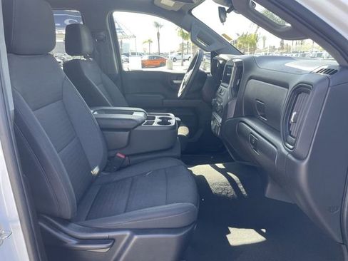 Used 2022 Chevrolet Silverado 1500 Custom image 27