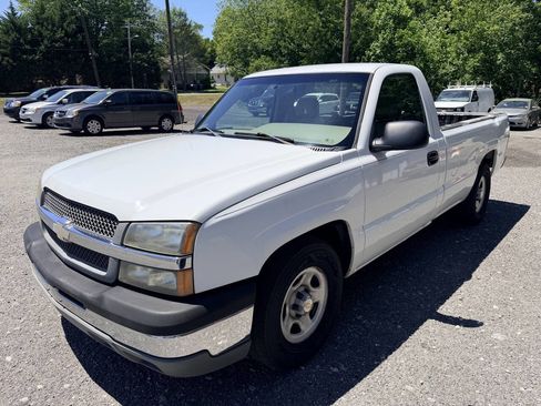 Used 2004 Chevrolet Silverado 1500 W/T RWD image 11