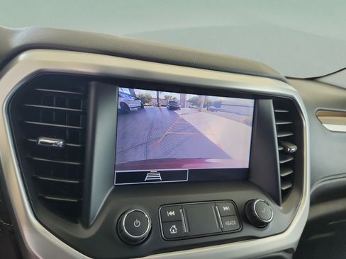 Used 2020 GMC Acadia SLE w/ Driver Convenience Package FWD image 26