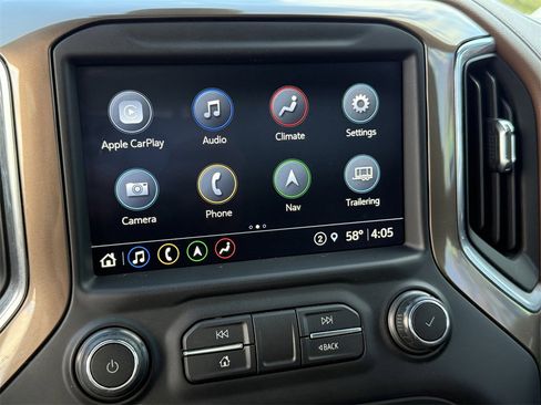 Used 2021 Chevrolet Silverado 1500 High Country w/ Technology Package image 27