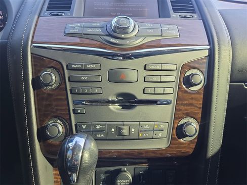 Used 2019 Nissan Armada SL w/ Premium Package image 12