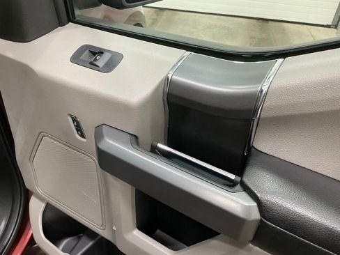 Used 2017 Ford F150 XLT w/ Equipment Group 301A Mid image 39