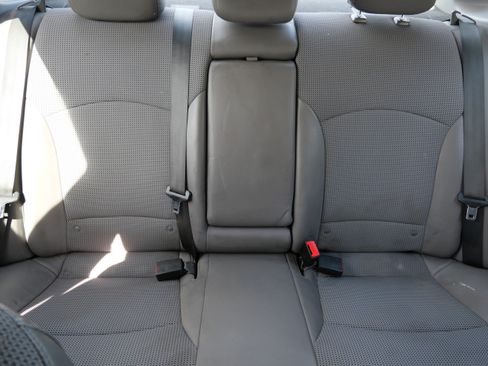 Used 2014 Hyundai Sonata SE FWD image 13
