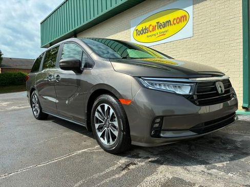 Used 2023 Honda Odyssey EX-L image 5