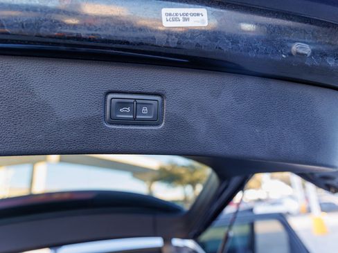 Used 2023 Audi Q7 3.0T Premium w/ Convenience Package image 27