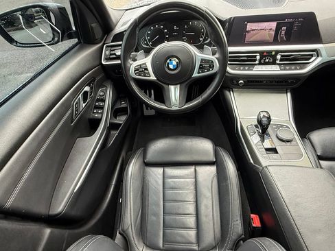 Used 2021 BMW 330i Sedan w/ M Sport Package RWD image 53