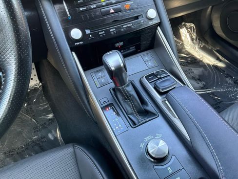 Used 2017 Lexus IS 350 F Sport w/ F Sport Package RWD image 17