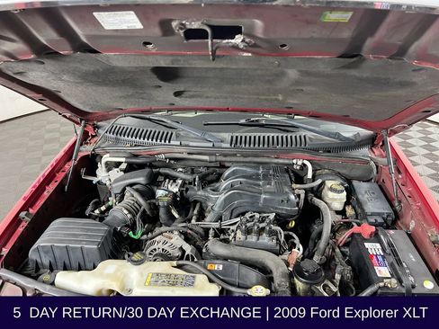Used 2009 Ford Explorer XLT AWD/4WD image 31