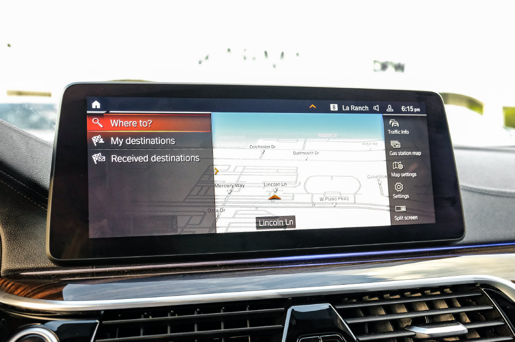 Used 2021 BMW M550i xDrive w/ Executive Package AWD/4WD image 21