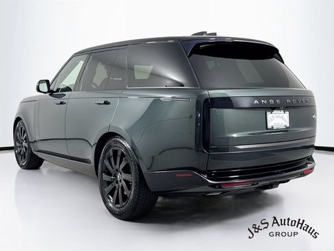 Used 2023 Land Rover Range Rover SE AWD/4WD image 5