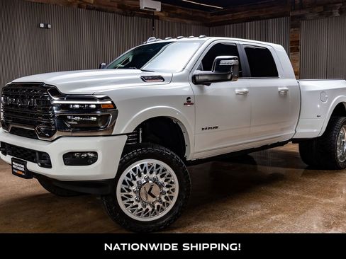 Used 2025 RAM 3500 Longhorn image 4