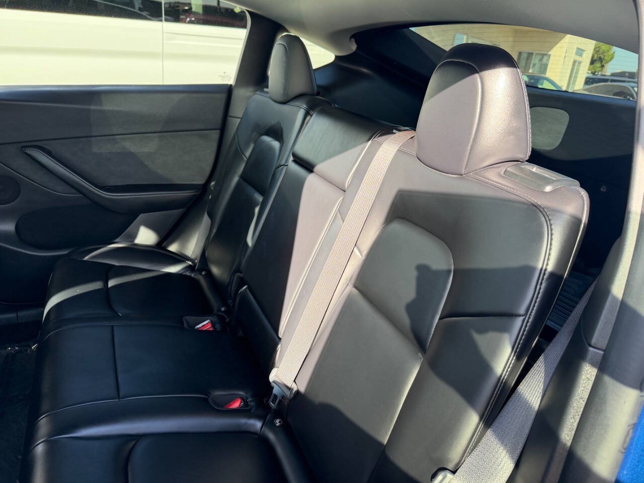 Used 2021 Tesla Model Y Performance AWD/4WD image 31